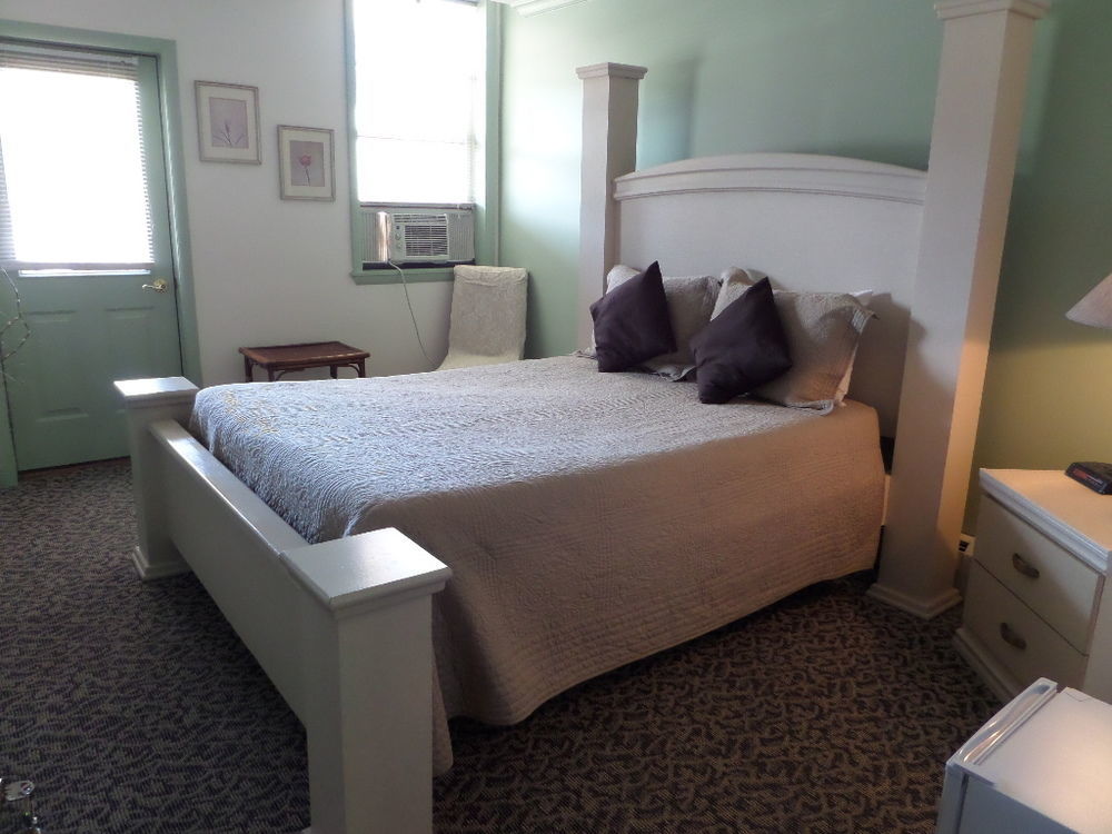 Stone Waters Inn Bellaire Luaran gambar