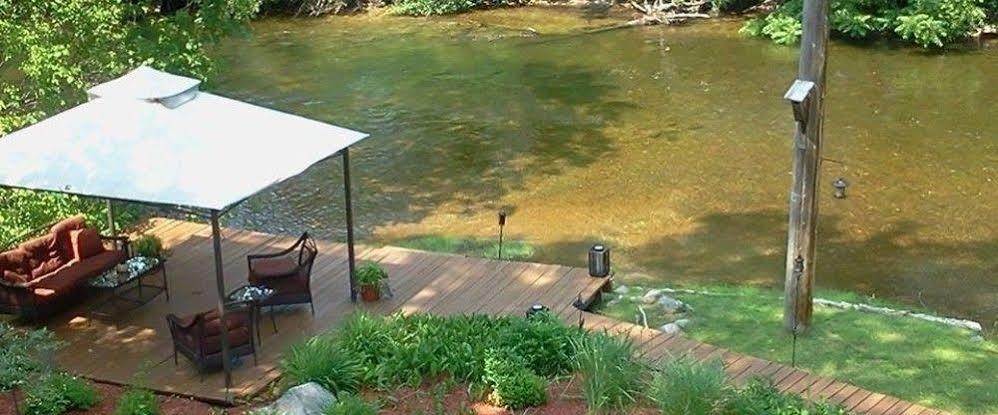 Stone Waters Inn Bellaire Luaran gambar